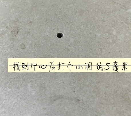 虎丘瓷砖空鼓维修公司专业解答在瓷砖铺贴过程中，如果砂料搅拌不均匀，将会带来以下问题